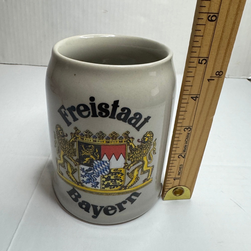 Freistaat Bayern German Beer Stein 0.5L Grey Stoneware Bavaria Coat of‎ Arms Mug - Picture 5 of 5